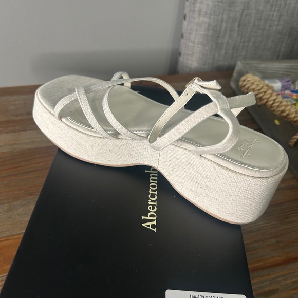 Abercrombie & Fitch Platform Sandals Ankle Strap Open Toe Beige Size 8.5 - Picture 9 of 11